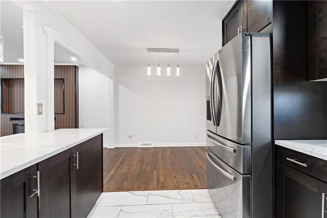 8906 N Mcgee Street, Kansas City, MO 64155