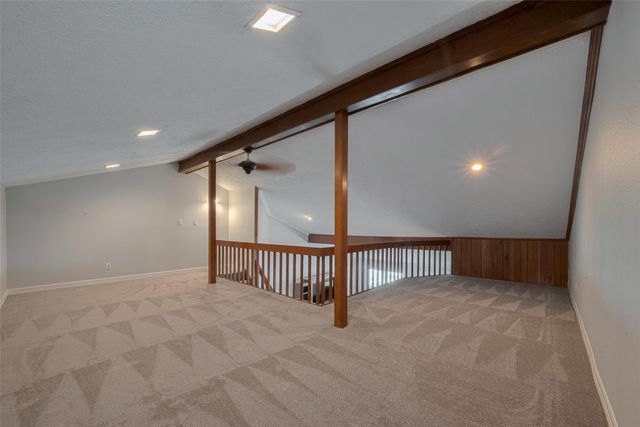 64 Hideaway Drive, Friendswood, TX 77546