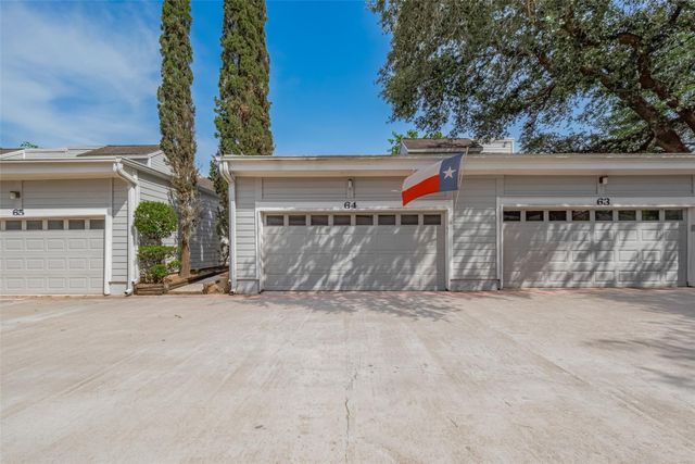 64 Hideaway Drive, Friendswood, TX 77546