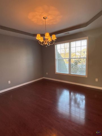 104 Chickasaw Court, Byron, GA 31008