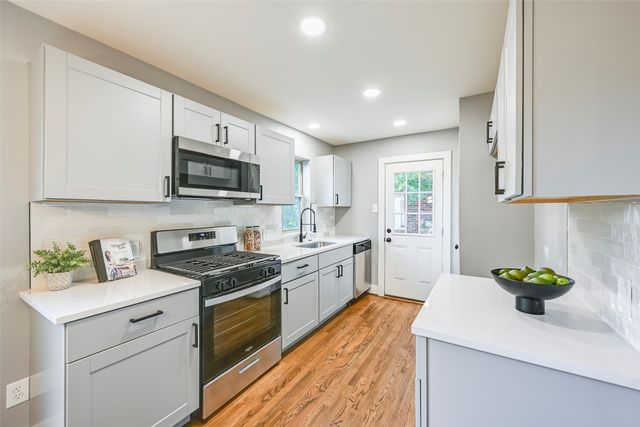 10547 Fern Drive, Dallas, TX 75228