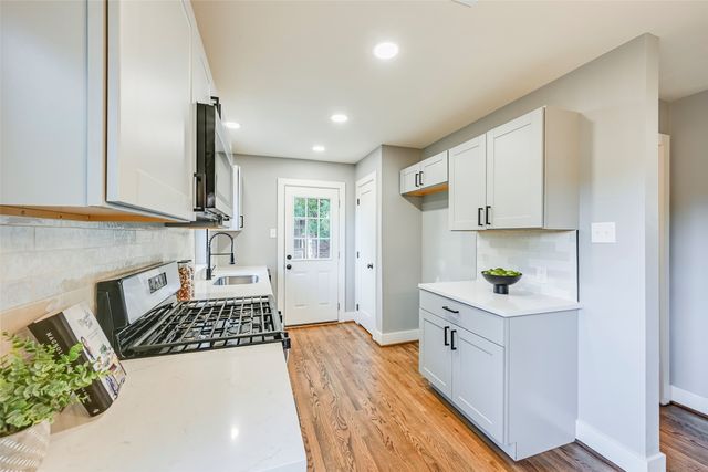 10547 Fern Drive, Dallas, TX 75228