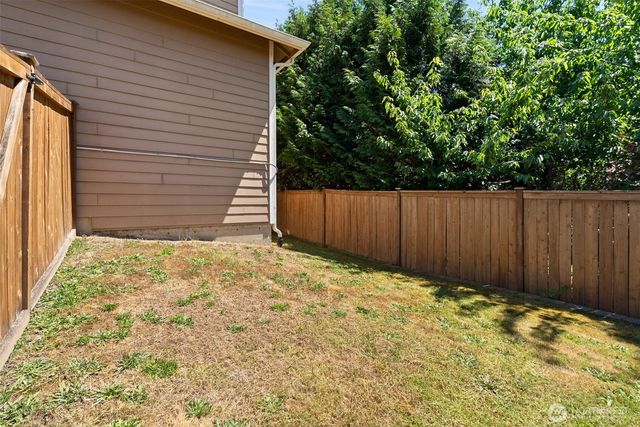 6366 Juanita Circle NE, Bremerton, WA 98311