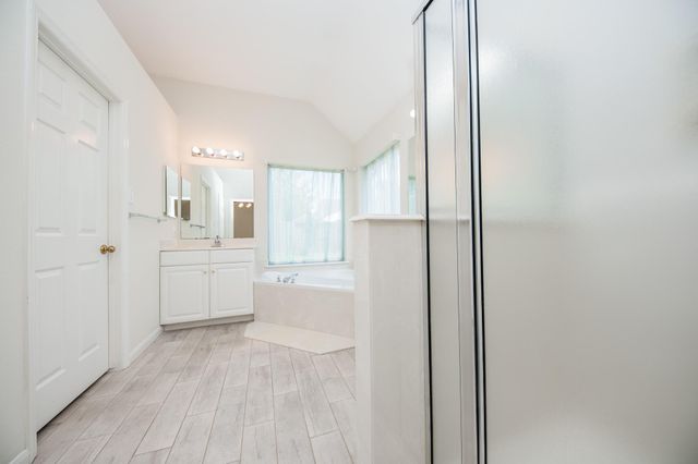 703 Acacia Place, Missouri City, TX 77459