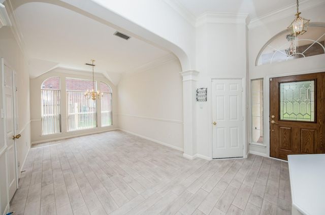 703 Acacia Place, Missouri City, TX 77459