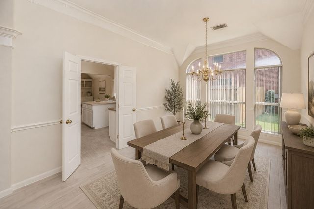 703 Acacia Place, Missouri City, TX 77459