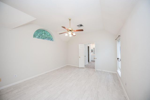 703 Acacia Place, Missouri City, TX 77459