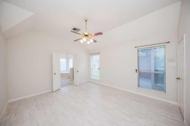 703 Acacia Place, Missouri City, TX 77459