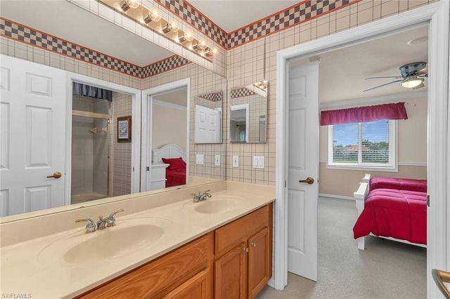 7859 Berkshire Pines DR, Naples, FL 34104