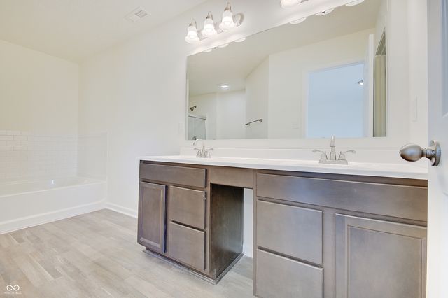 1278 Hanging Rock Drive, Mooresville, IN 46158