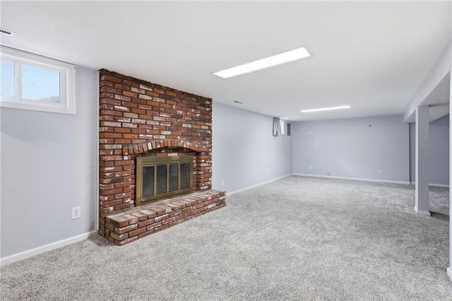 1701 Willow Circle, Blue Springs, MO 64014