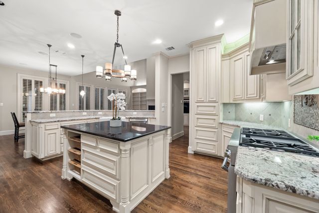 501 Primrose Court, Argyle, TX 76226