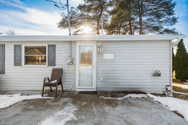 10841 N Waldron Road, Somerset Twp, MI 49249