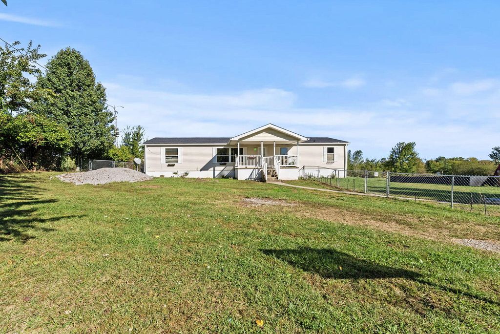 835 Charlie Norris Road, Richmond, KY 40475
