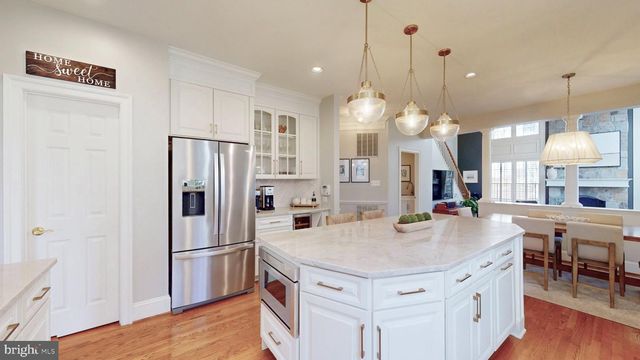 42459 BELMONT GLEN PL, Ashburn, VA 20148