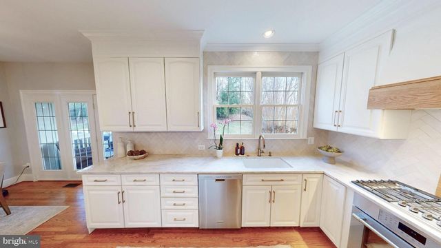 42459 BELMONT GLEN PL, Ashburn, VA 20148