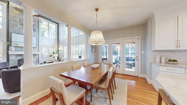 42459 BELMONT GLEN PL, Ashburn, VA 20148