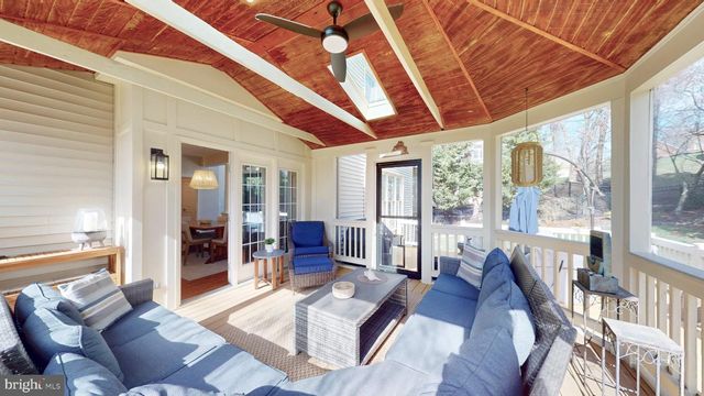 42459 BELMONT GLEN PL, Ashburn, VA 20148