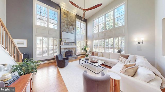 42459 BELMONT GLEN PL, Ashburn, VA 20148