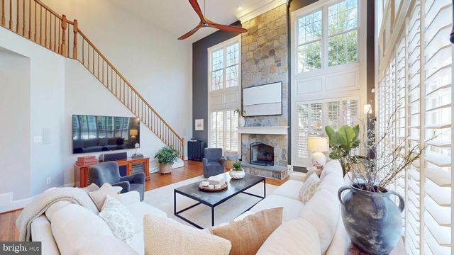 42459 BELMONT GLEN PL, Ashburn, VA 20148