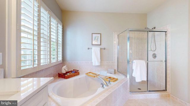 42459 BELMONT GLEN PL, Ashburn, VA 20148