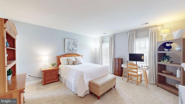 42459 BELMONT GLEN PL, Ashburn, VA 20148