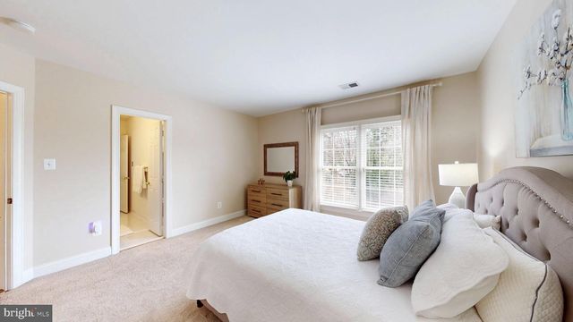 42459 BELMONT GLEN PL, Ashburn, VA 20148