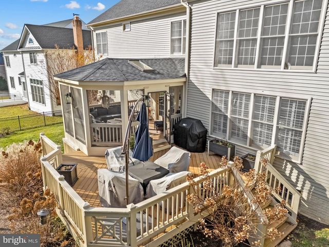 42459 BELMONT GLEN PL, Ashburn, VA 20148