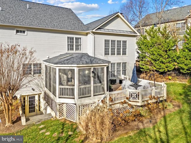 42459 BELMONT GLEN PL, Ashburn, VA 20148