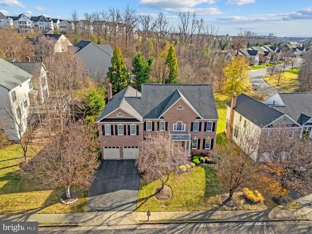 42459 BELMONT GLEN PL, Ashburn, VA 20148