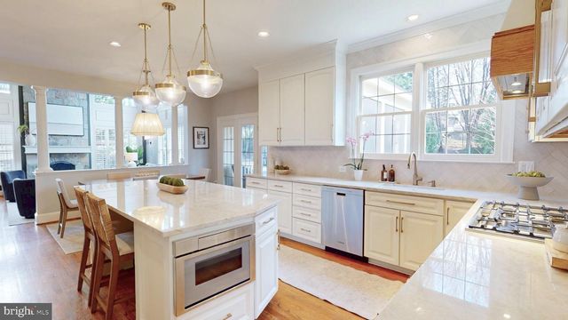 42459 BELMONT GLEN PL, Ashburn, VA 20148