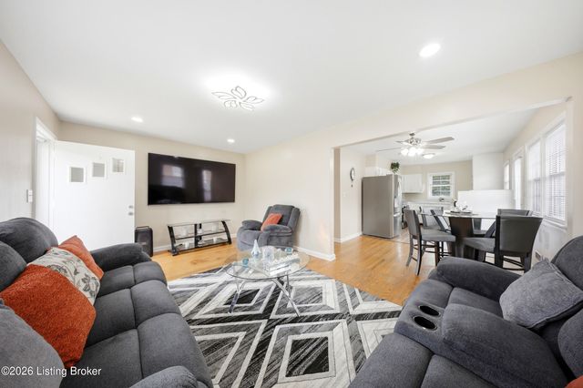 1623 Linda Way, Louisville, KY 40216