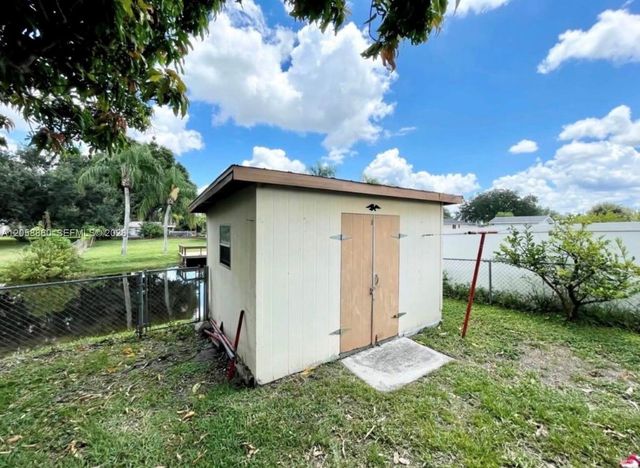 1474 Kerry Dr, Sebring, FL 33870