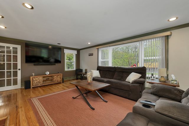 1189 Broadway, Haverhill, MA 01832