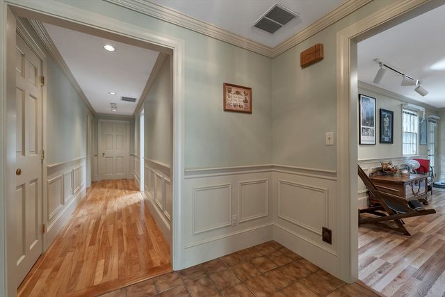 1189 Broadway, Haverhill, MA 01832
