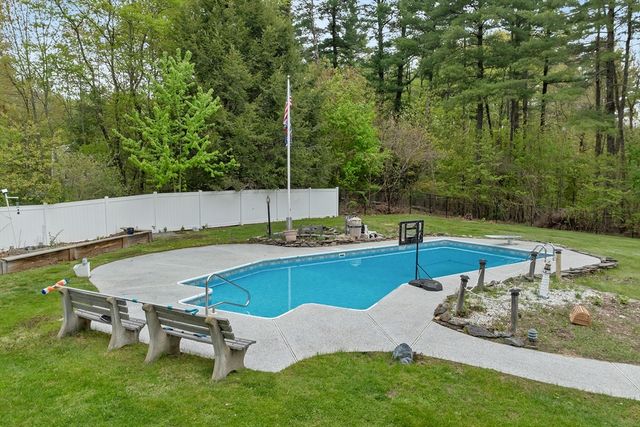 1189 Broadway, Haverhill, MA 01832