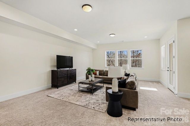 116 Huntcliff Drive, Statesville, NC 28677