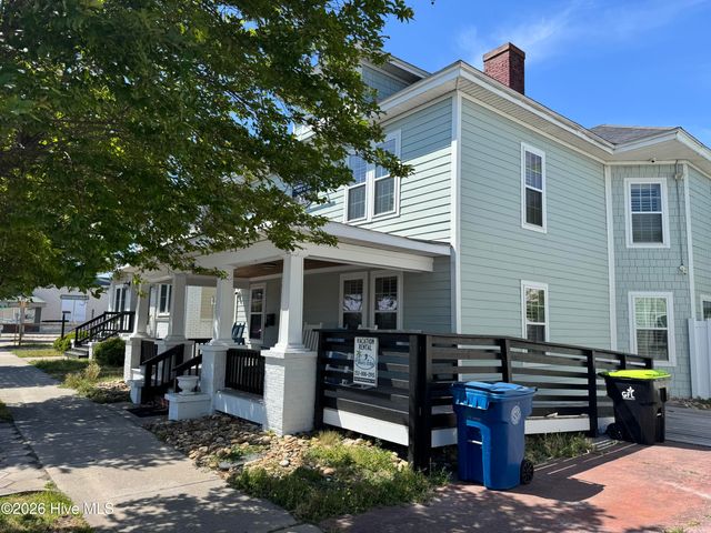 608 Arendell Street, Morehead City, NC 28557