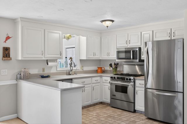 171 Weir Road, Yarmouth Port, MA 02675