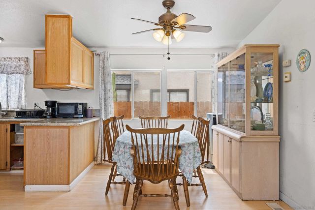 9156 Winter Gardens Blvd, Lakeside, CA 92040