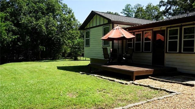 1950 Old Lost Mountain Road, Powder Springs, GA 30127