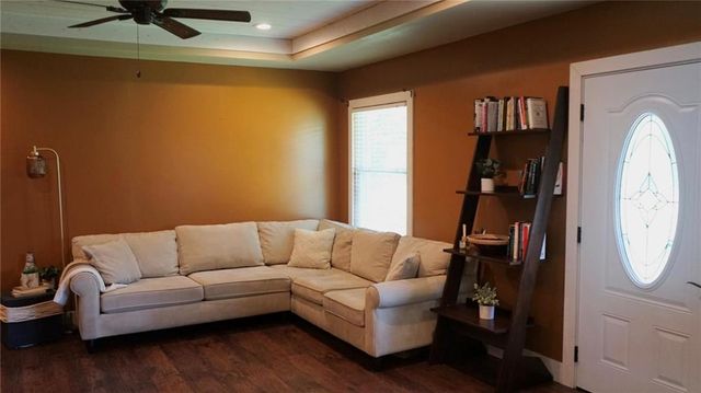 1950 Old Lost Mountain Road, Powder Springs, GA 30127