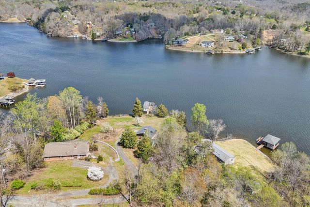 1351 Ellis RD, Hardy, VA 24101