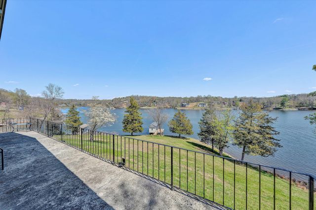 1351 Ellis RD, Hardy, VA 24101