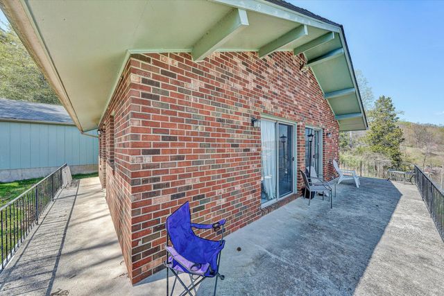 1351 Ellis RD, Hardy, VA 24101