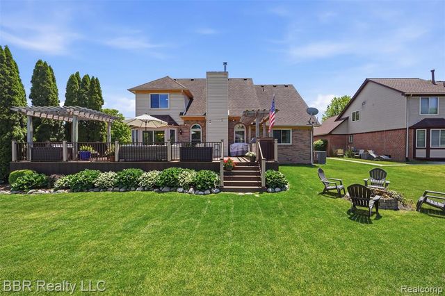 26796 Arcadia Drive, Flat Rock, MI 48134