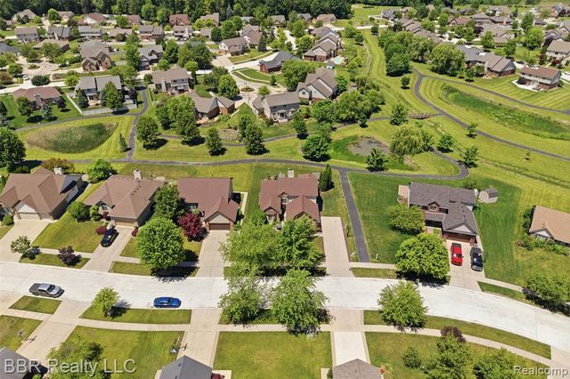 26796 Arcadia Drive, Flat Rock, MI 48134