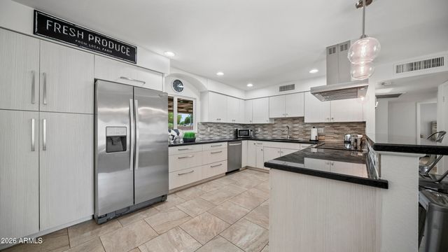 11031 S BANNOCK Street, Phoenix, AZ 85044