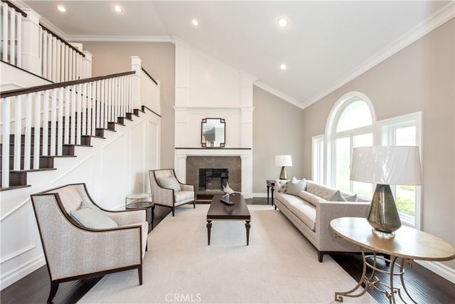 111 hillcrest Drive, Irvine, CA 92603