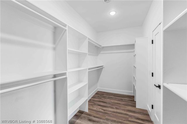 1905 Queensbury Way, Fort Smith, AR 72908